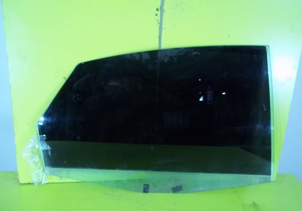 Купить Стекло Задней Правой Двери